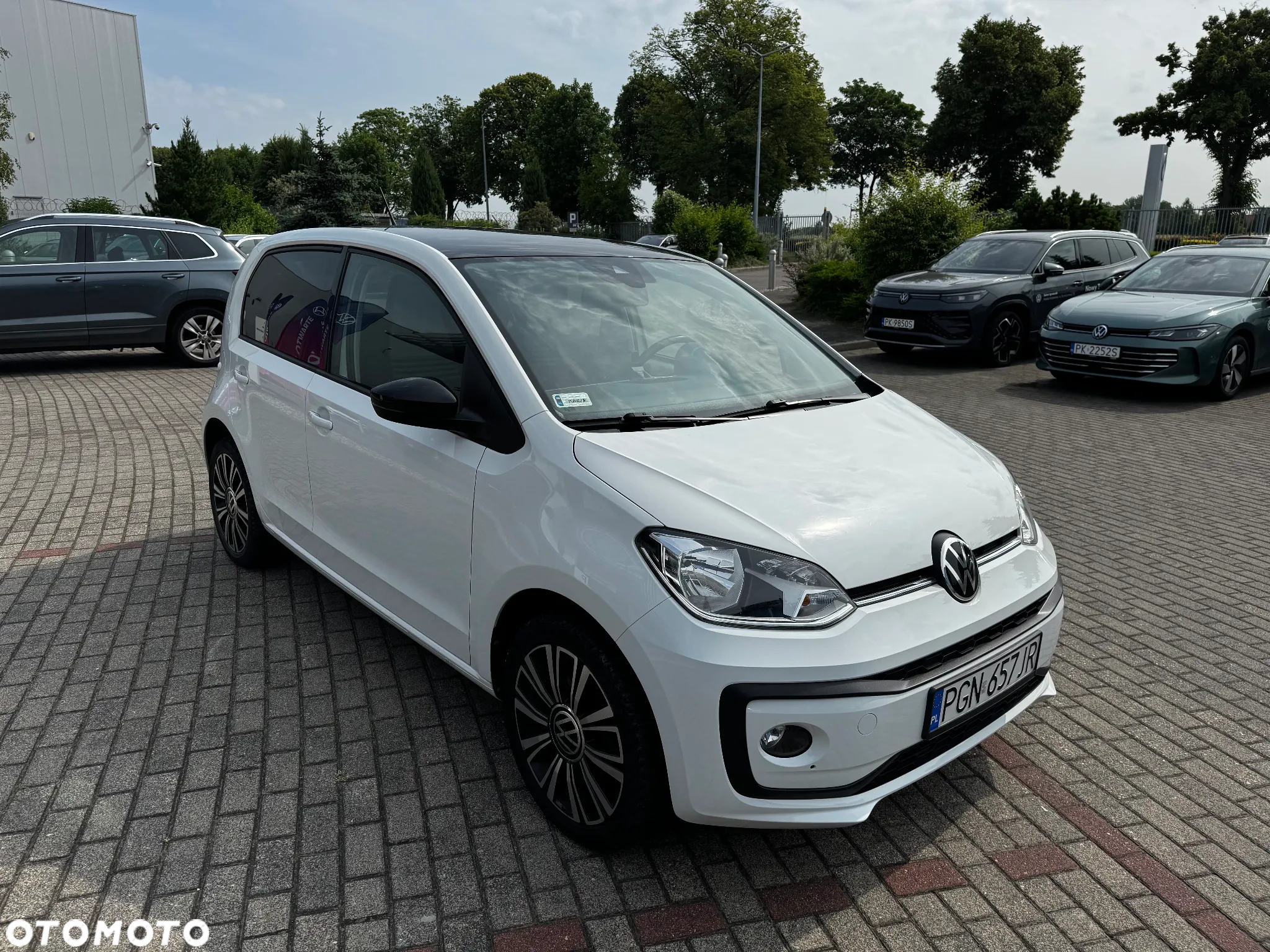 Volkswagen up! 1.0 Black Style - 6