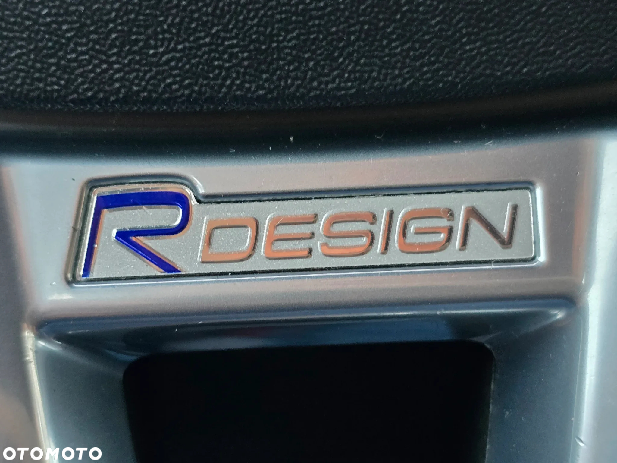 Volvo V40 D3 Geartronic RDesign - 20