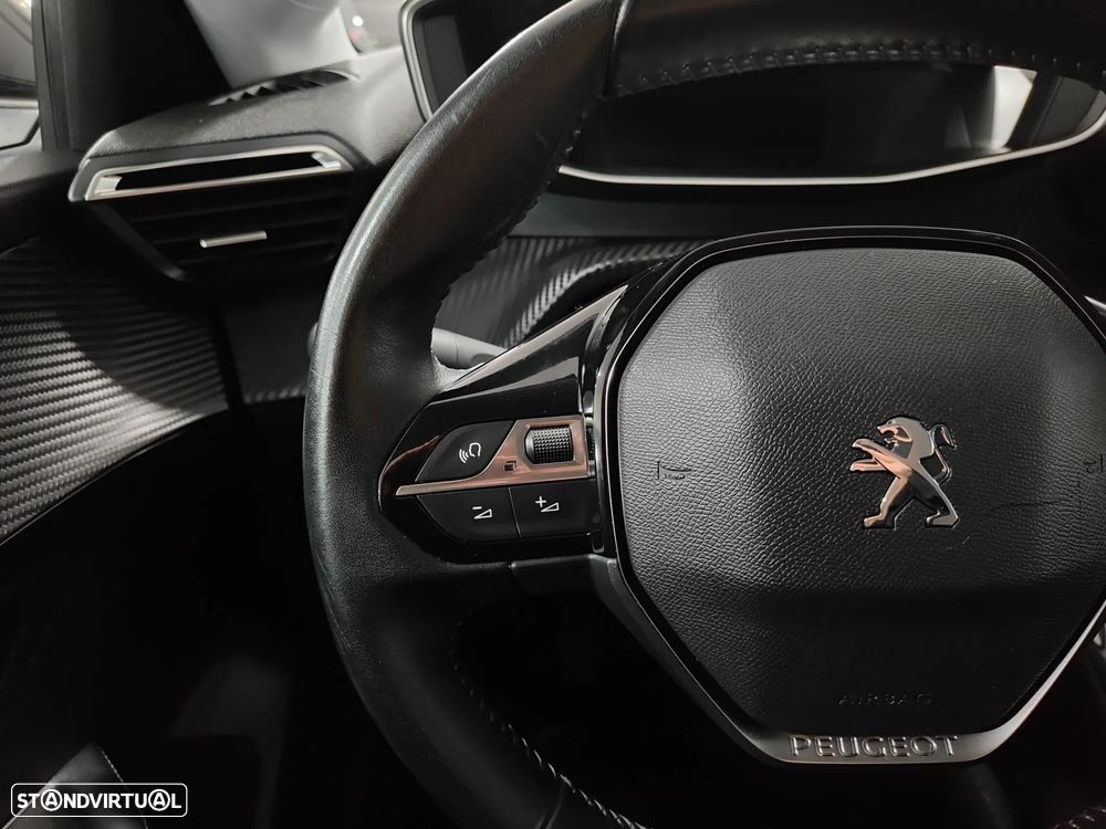 Peugeot 208 1.2 PureTech Allure Pack - 47