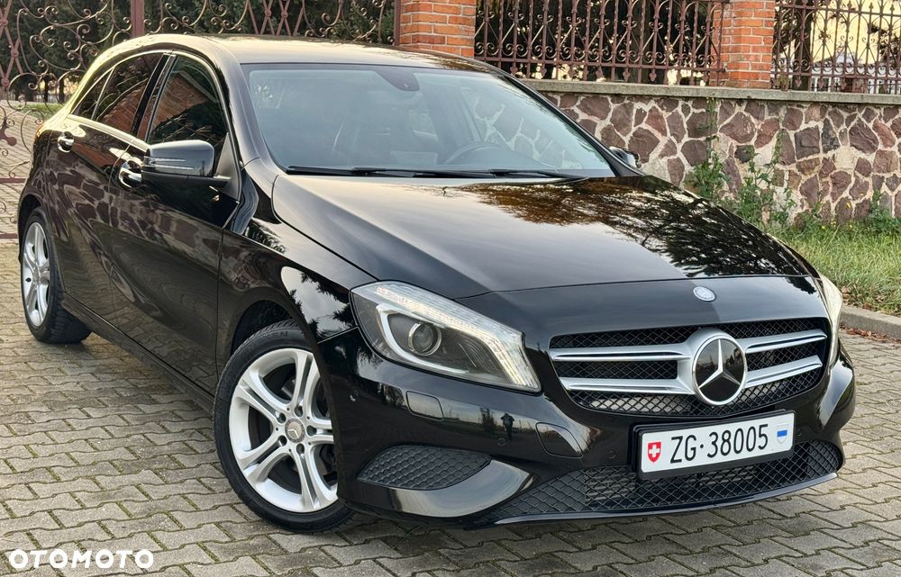 Mercedes-Benz Klasa A 180 Activity Edition - 1