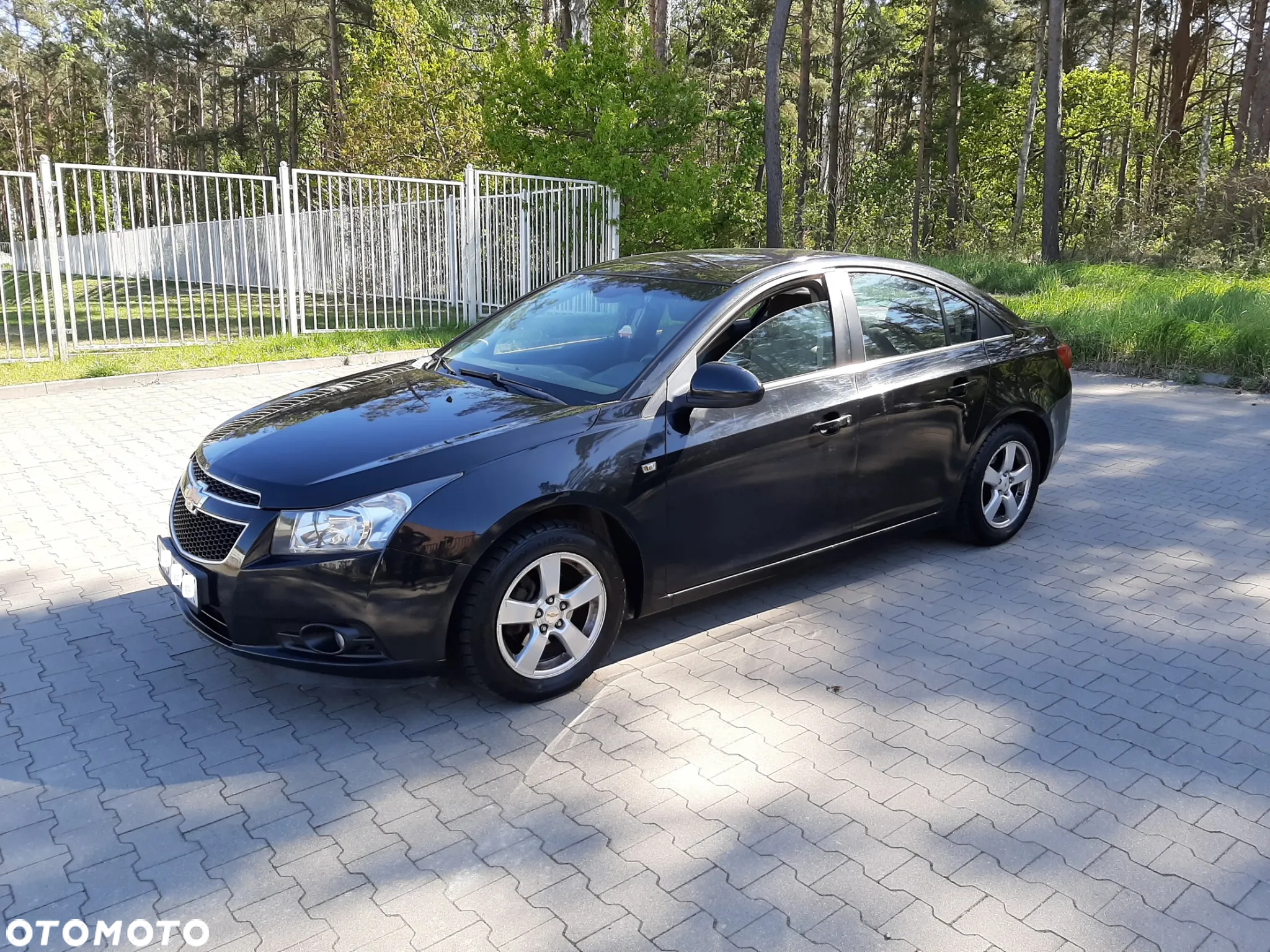 Chevrolet Cruze 1.6 LS - 2