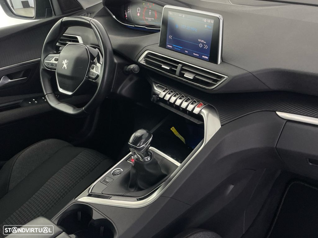Peugeot 3008 1.2 PureTech Active Pack - 24