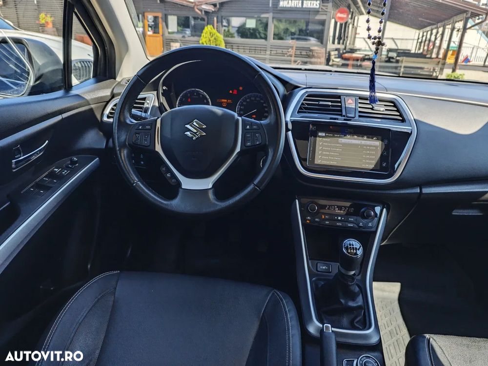 Suzuki S-Cross 1.4 Boosterjet Mild Hybrid AllGrip Luxus - 13