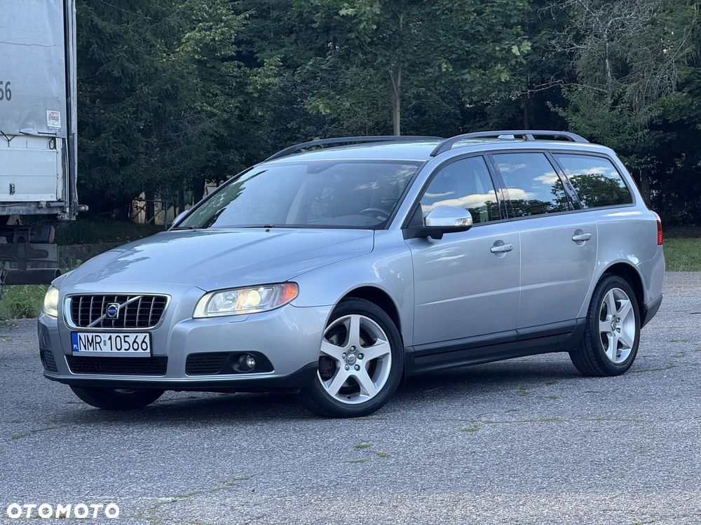 Volvo V70 - 1