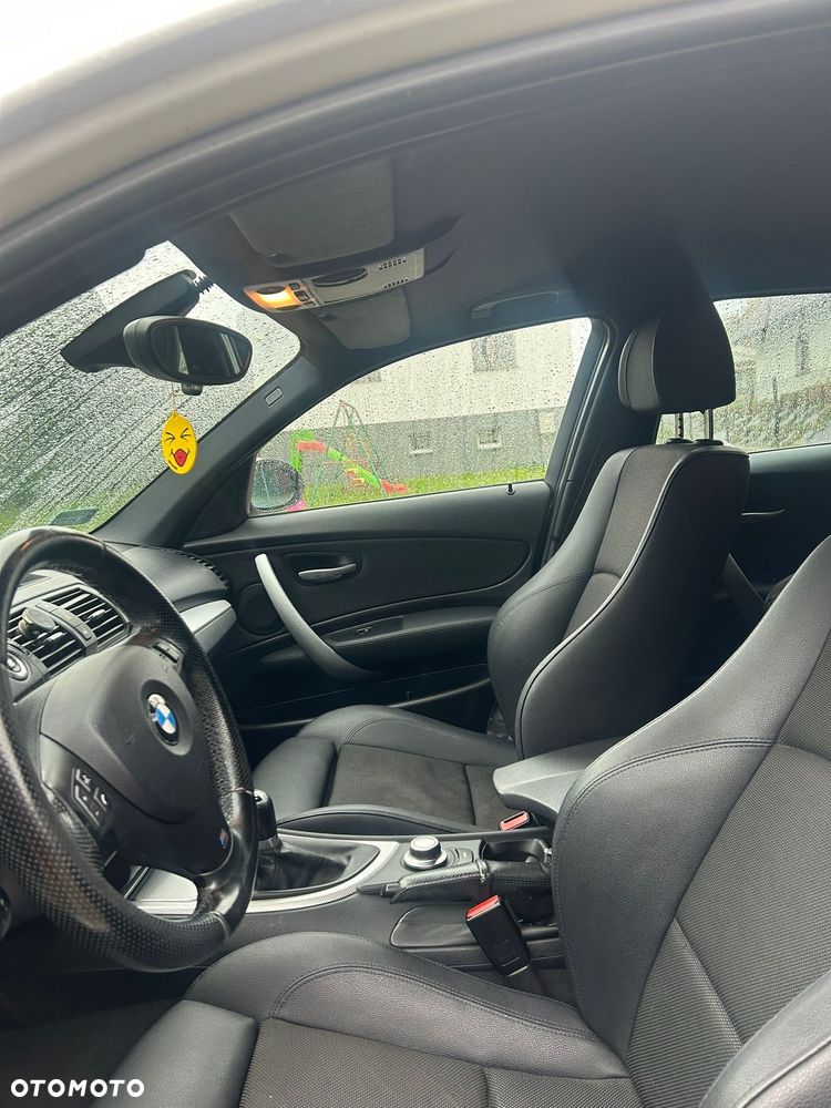 BMW Seria 1 120d DPF Edition Sport - 13