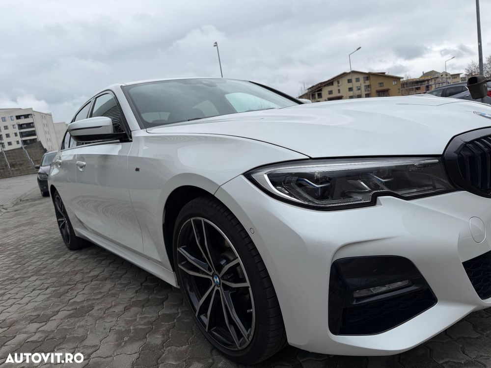 BMW Seria 3 320e Aut. M Sport - 21