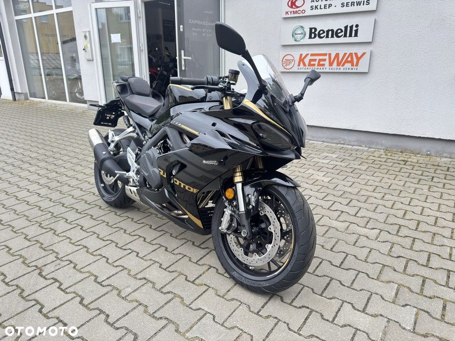 QJMOTOR SRK 800RR - 2