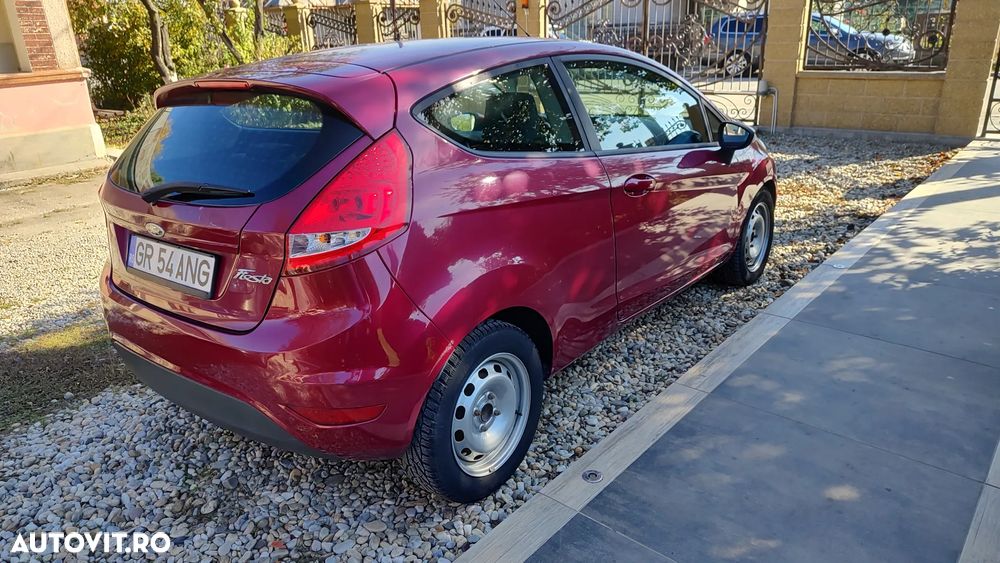 Ford Fiesta - 16