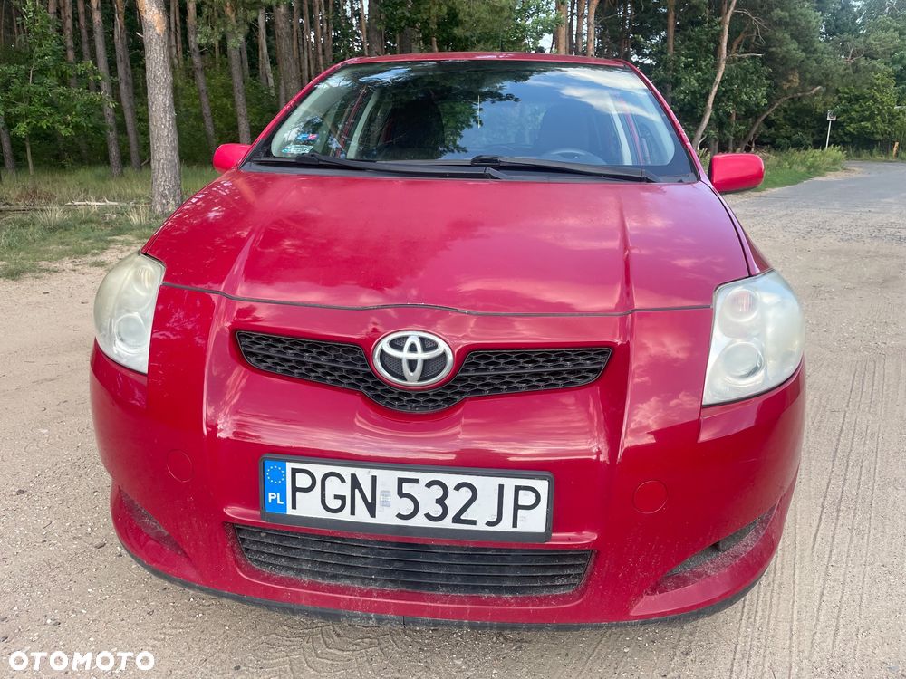 Toyota Auris 1.4 D-4D - 1
