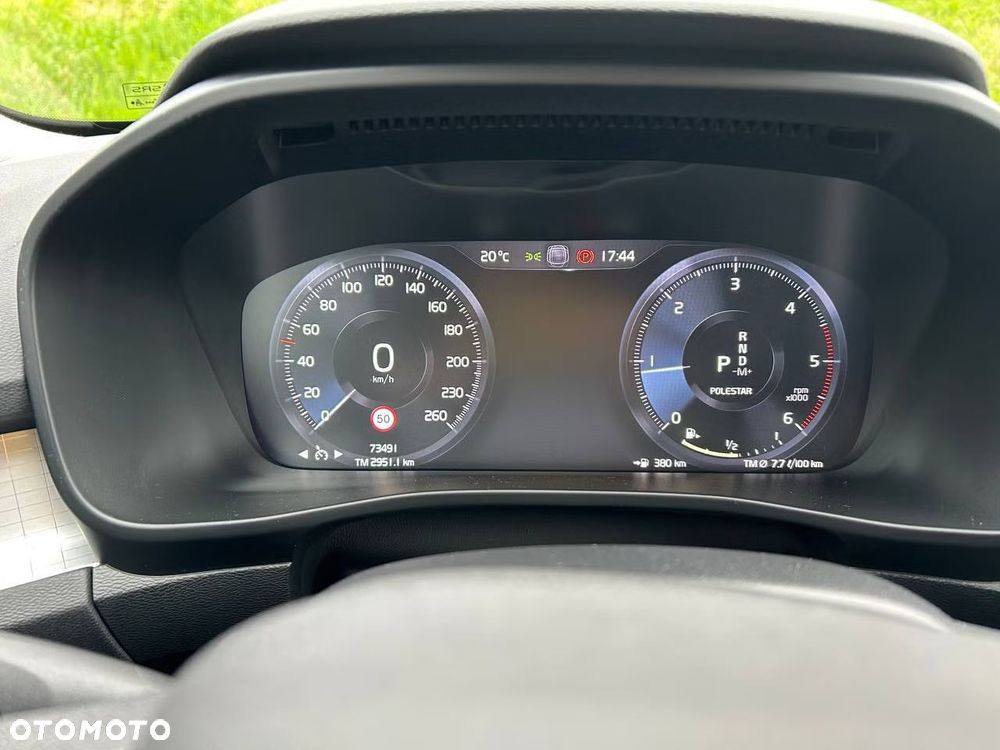 Volvo XC 40 D3 AWD Momentum Pro - 11
