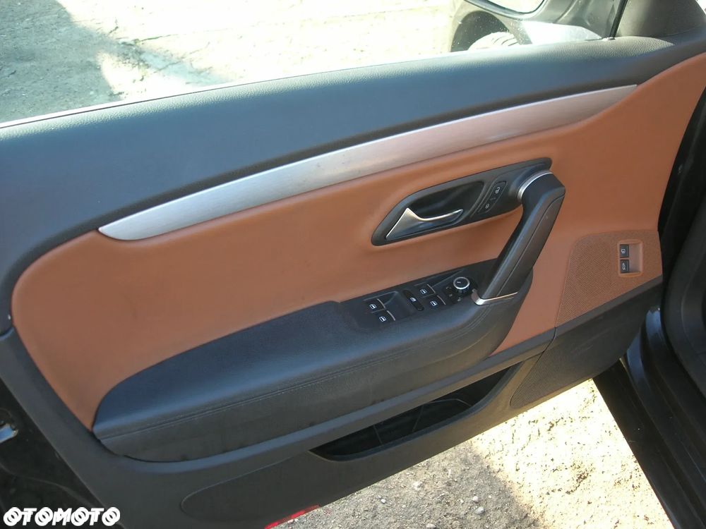 Volkswagen Passat CC 2.0 TDI DPF BMT - 14