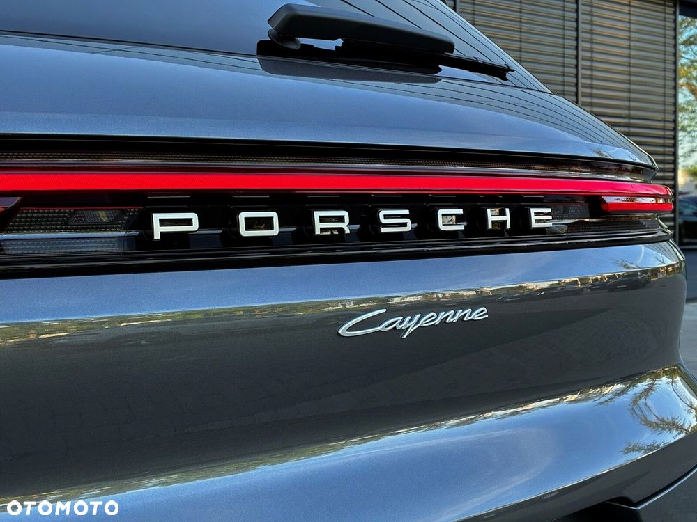 Porsche Cayenne - 18