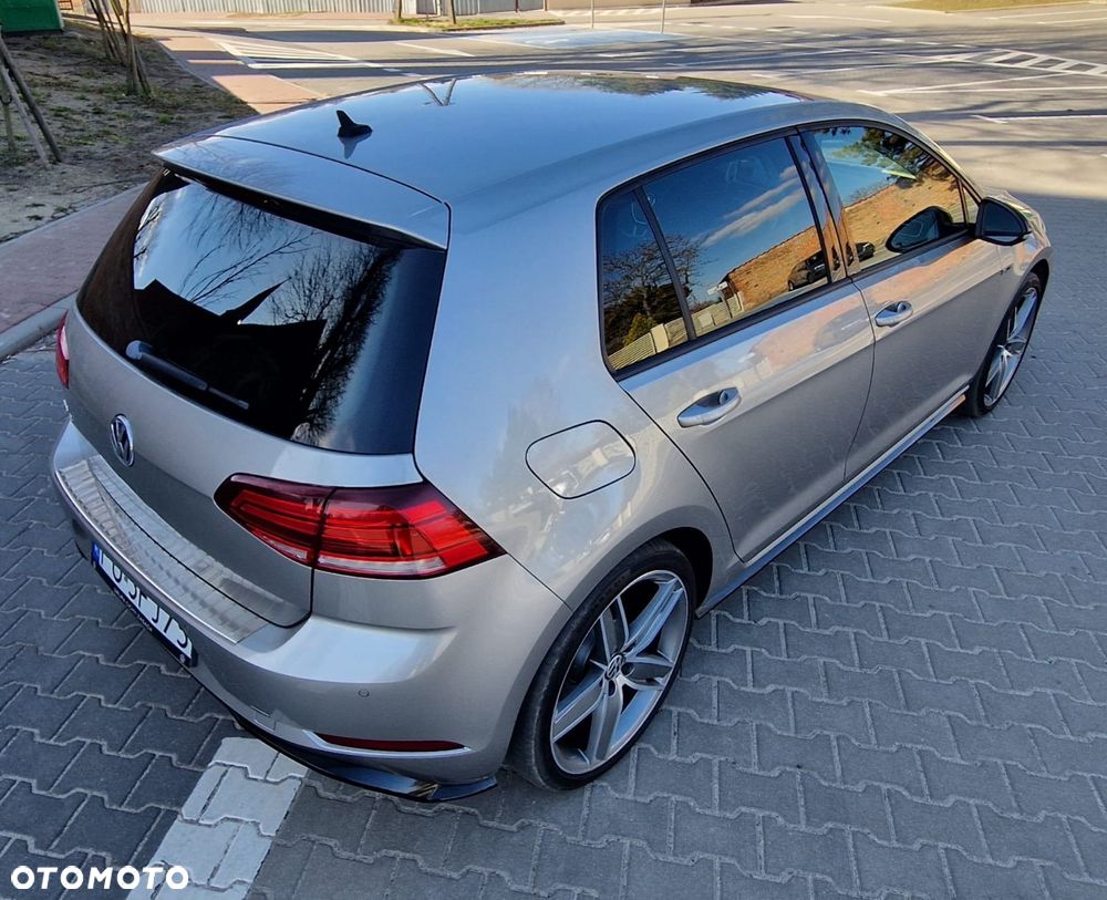 Volkswagen Golf 1.4 TSI BMT Comfortline - 12