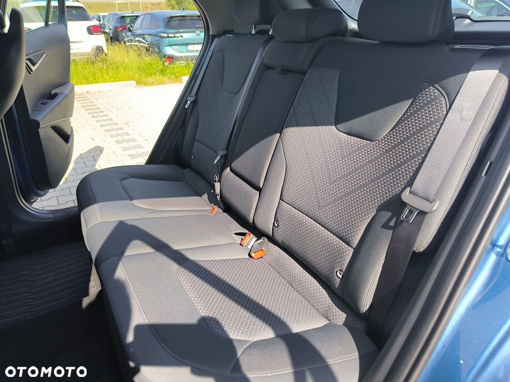Kia Niro 1.6 GDI Hybrid M - 16