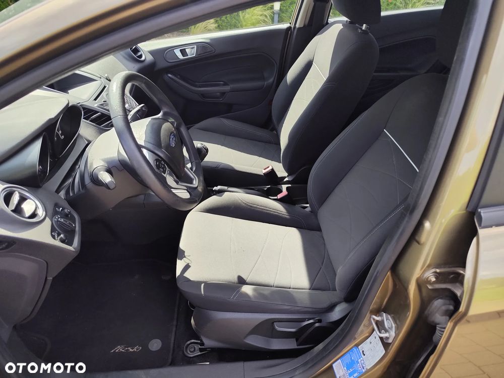Ford Fiesta 1.25 Titanium X - 30