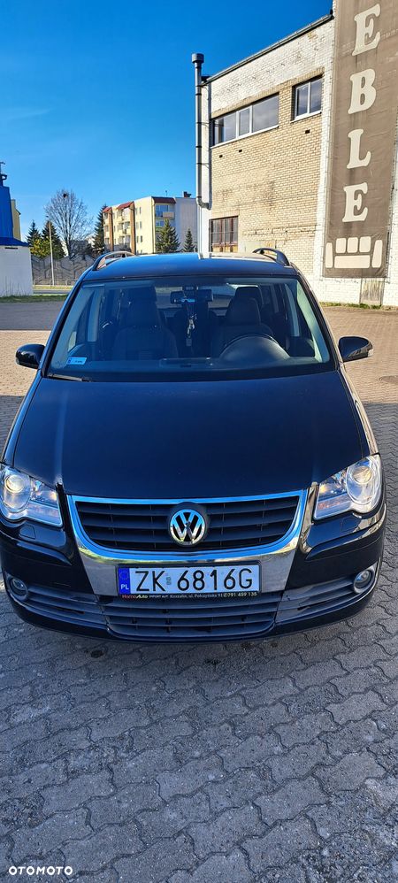 Volkswagen Touran 1.4 TSI Highline - 11