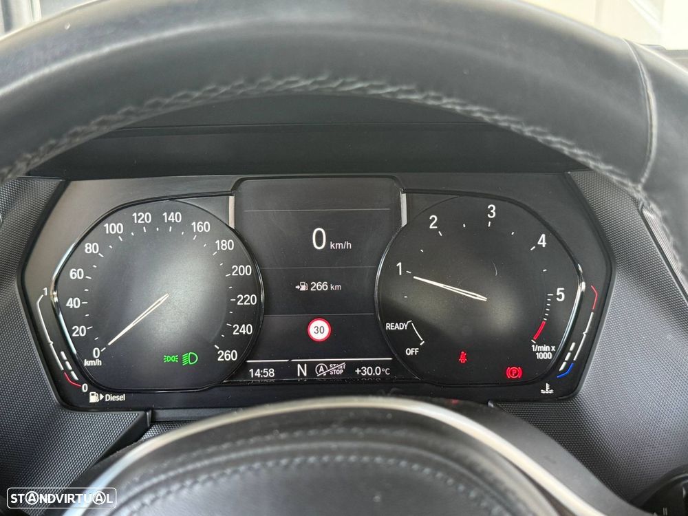BMW 116 d Pack Desportivo M - 49