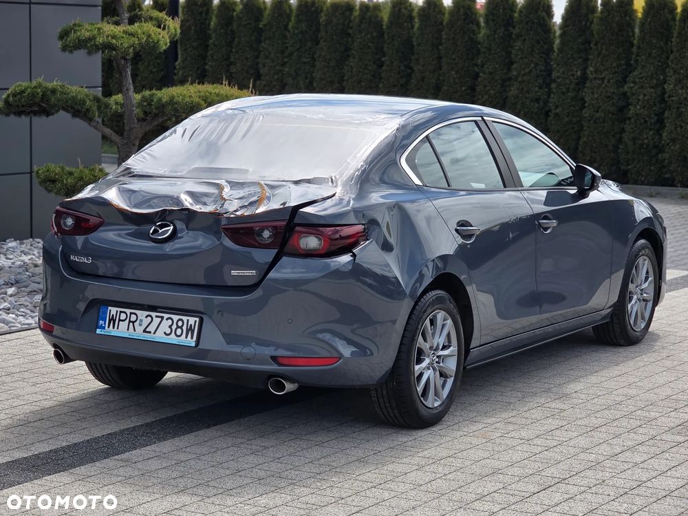 Mazda 3 2.0 mHEV Hikari - 7