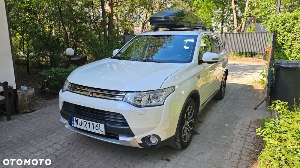 Mitsubishi Outlander Instyle NAVI - 1