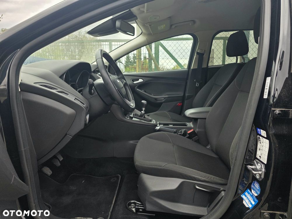 Ford Focus - 18