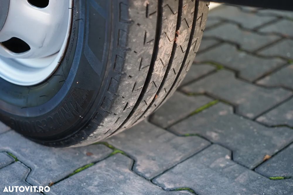 Iveco DAILY 35-150 / 3.0 d / FRIGIDER / 3.85 M / UNITATE THERMO KING / Importat - 12