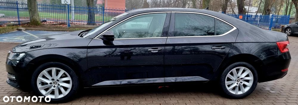 Skoda Superb 2.0 TSI Style DSG - 4