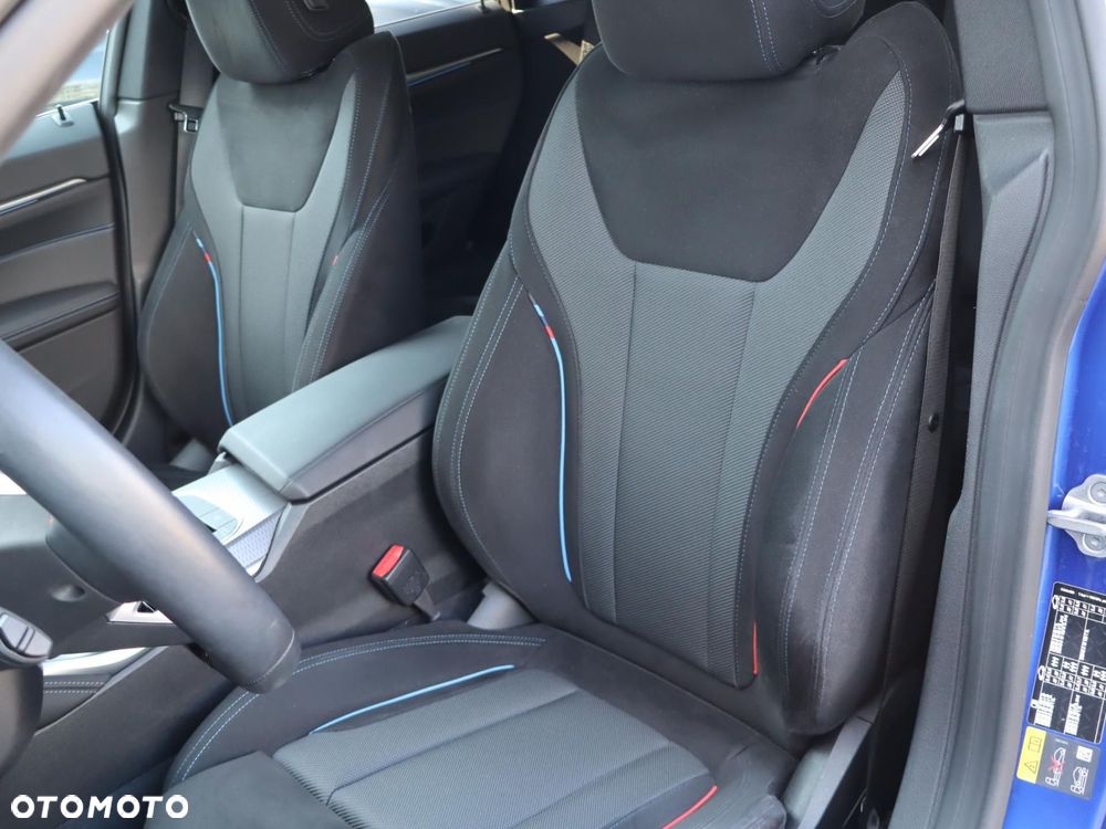 BMW i4 83.9kWh M60 xDrive - 8