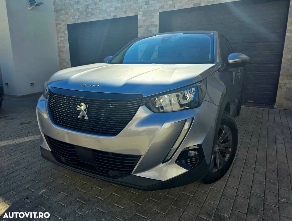 Peugeot 2008 PureTech 130 EAT8 Active - 1