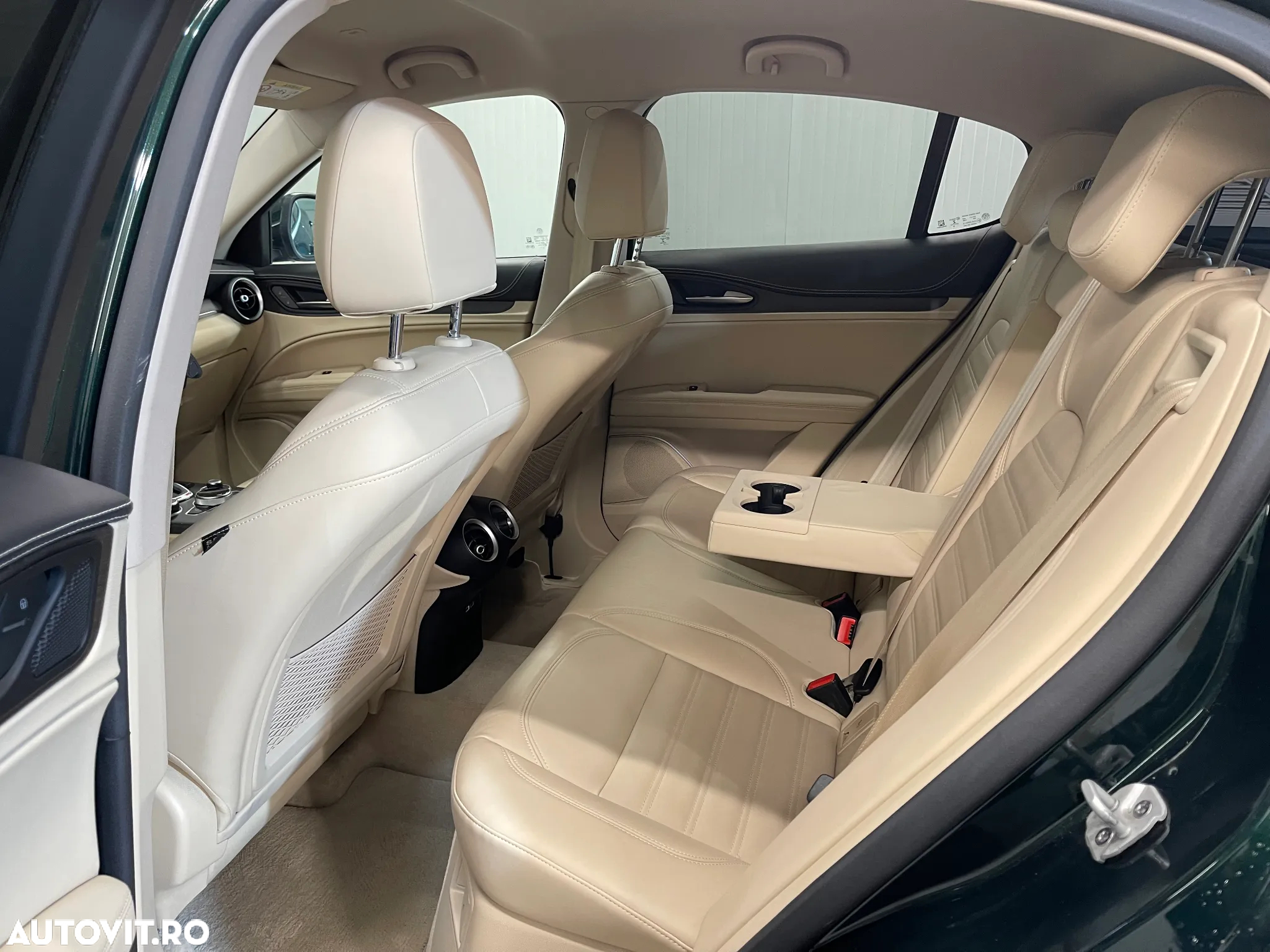 Alfa Romeo Stelvio 2.2 Diesel 16V AT8 Q4 Ti - 11
