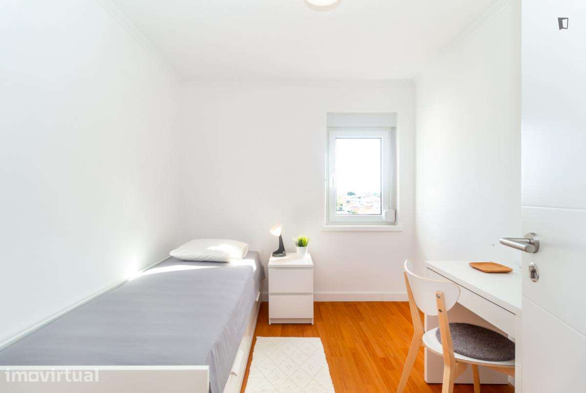 Quarto - localizado em Marvila Lisbon - Grande imagem: 5/15