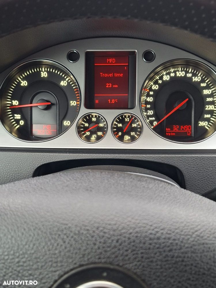 Volkswagen Passat 2.0 TDI DPF R-Line Edition - 12