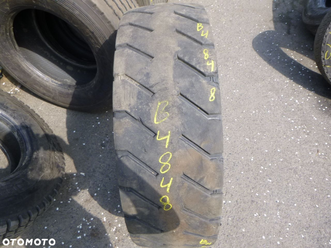 Opona ciężarowa 12,00r20 Trelleborg TR-900. Opony ciężarowe - 2
