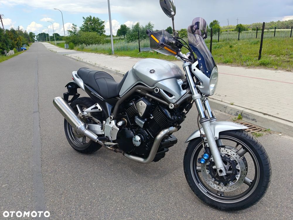 Yamaha BT - 18