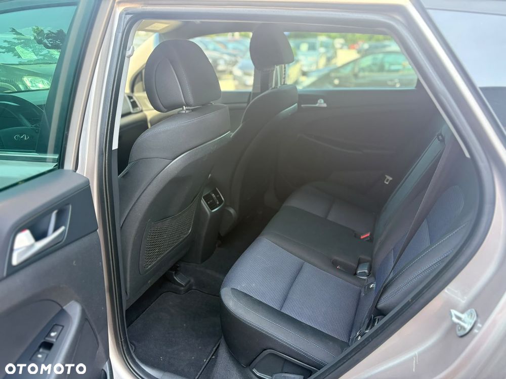 Hyundai Tucson blue 1.6 GDi 2WD Classic - 14