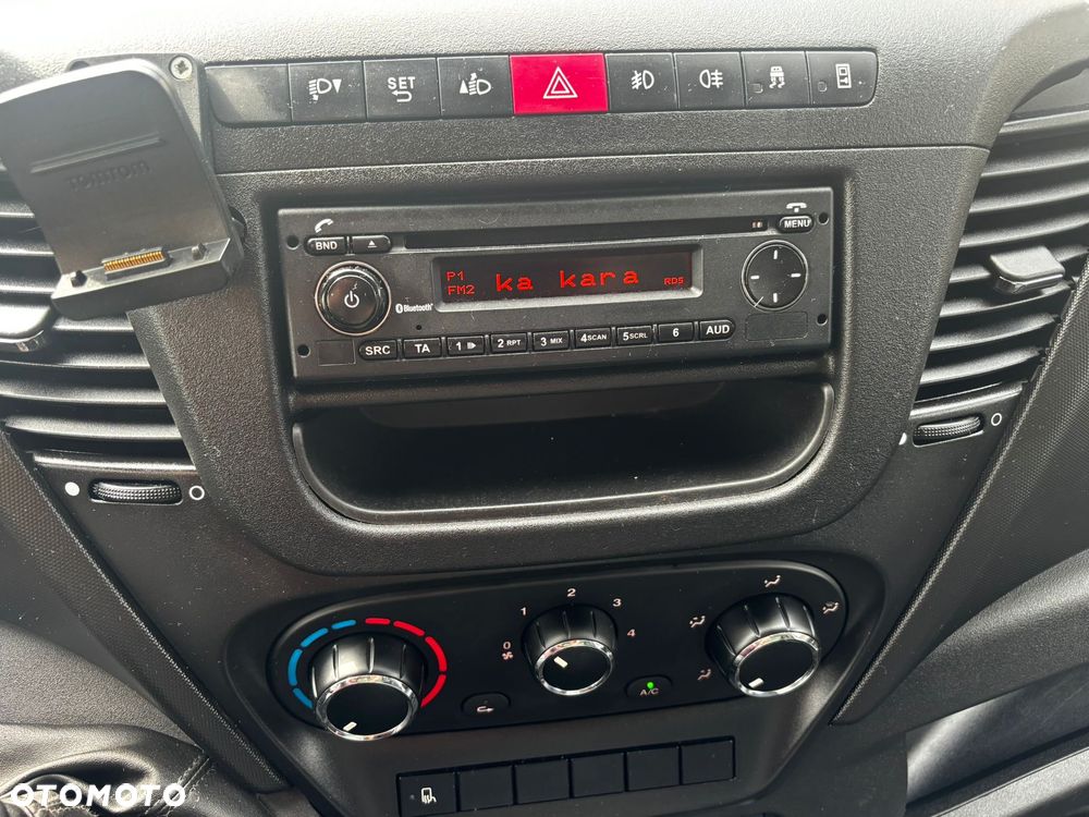 Iveco Daily 35C15 Chłodnia Hakowa Hakówka 3.0 Eurohaki - 18