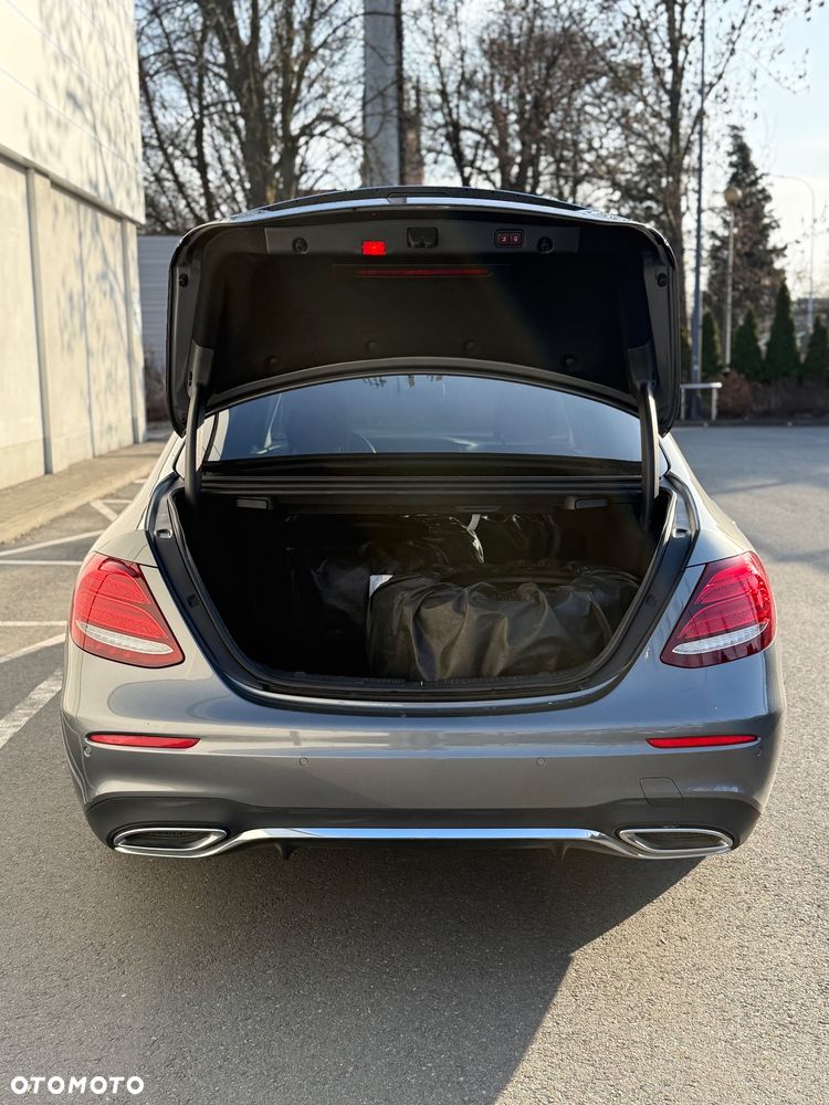 Mercedes-Benz Klasa E 400 d 4-Matic 9G-TRONIC - 8