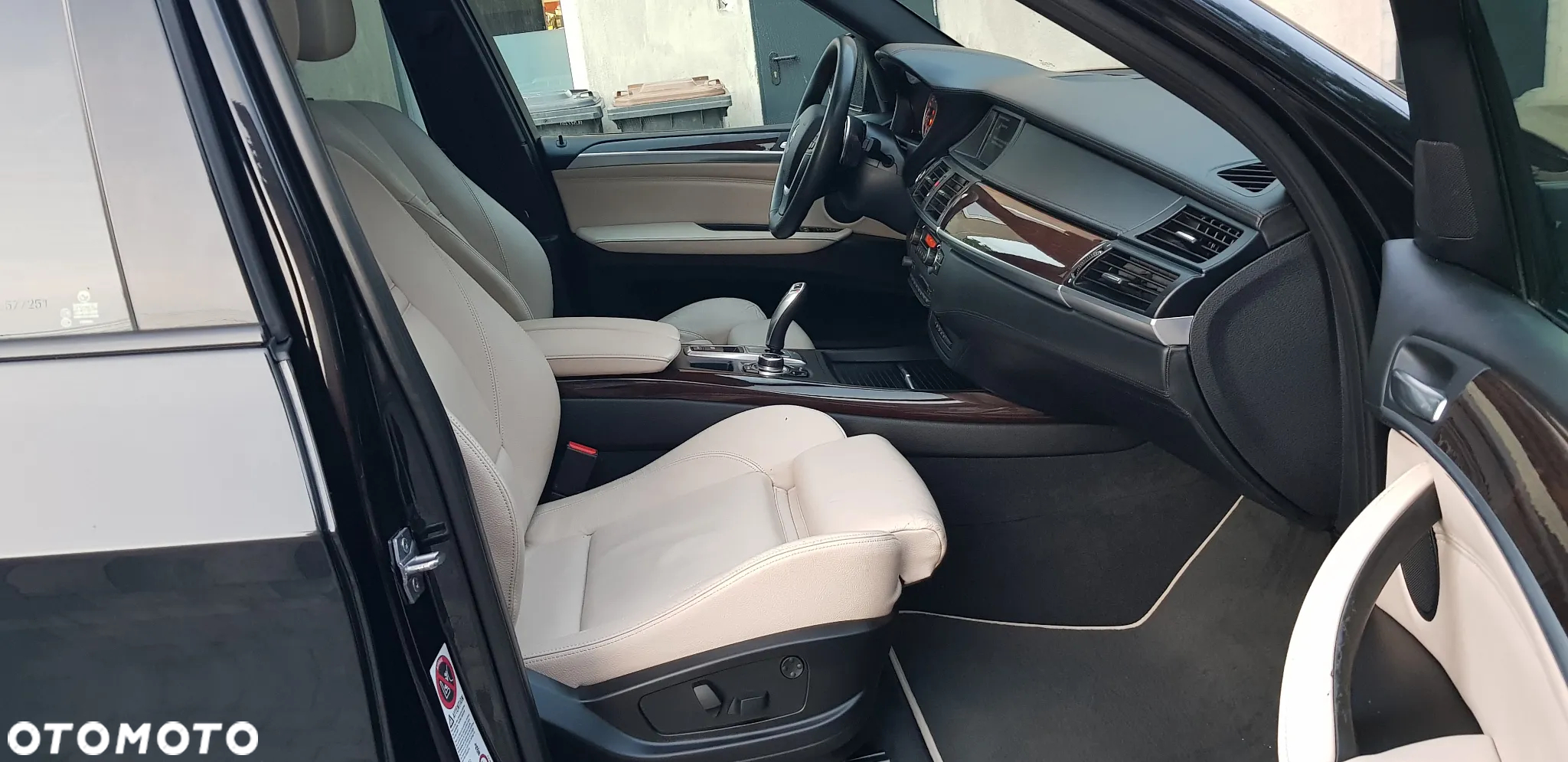 BMW X5 xDrive40d Edition Exclusive - 28