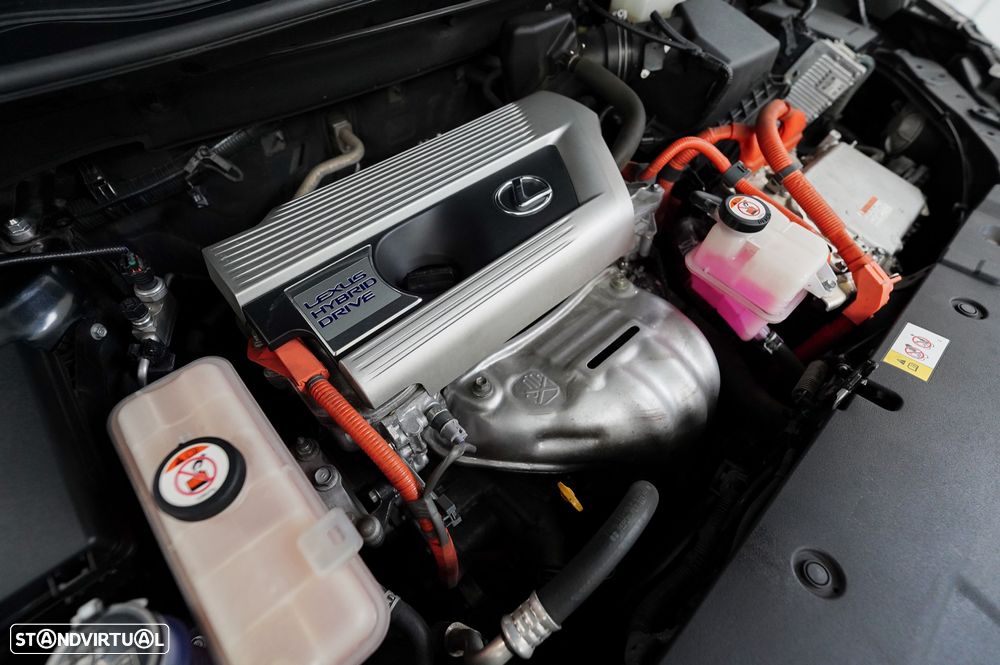 Lexus NX 300h Executive Plus 4WD - 34