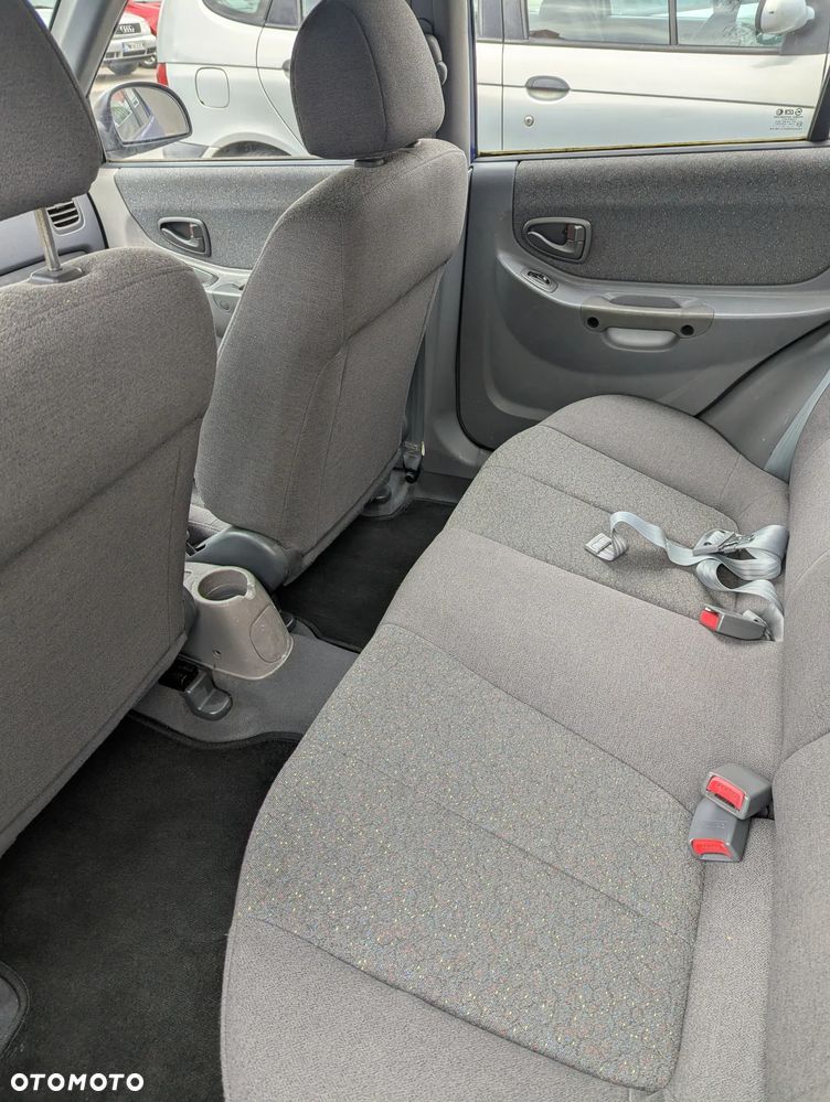 Hyundai Accent 1.5 Comfort - 14