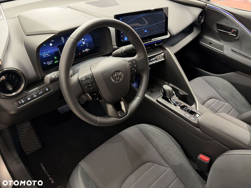 Toyota C-HR - 10