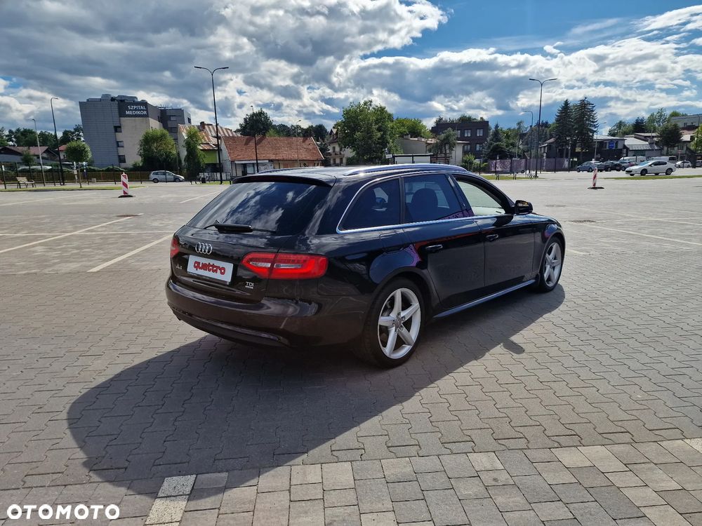 Audi A4 Avant - 12