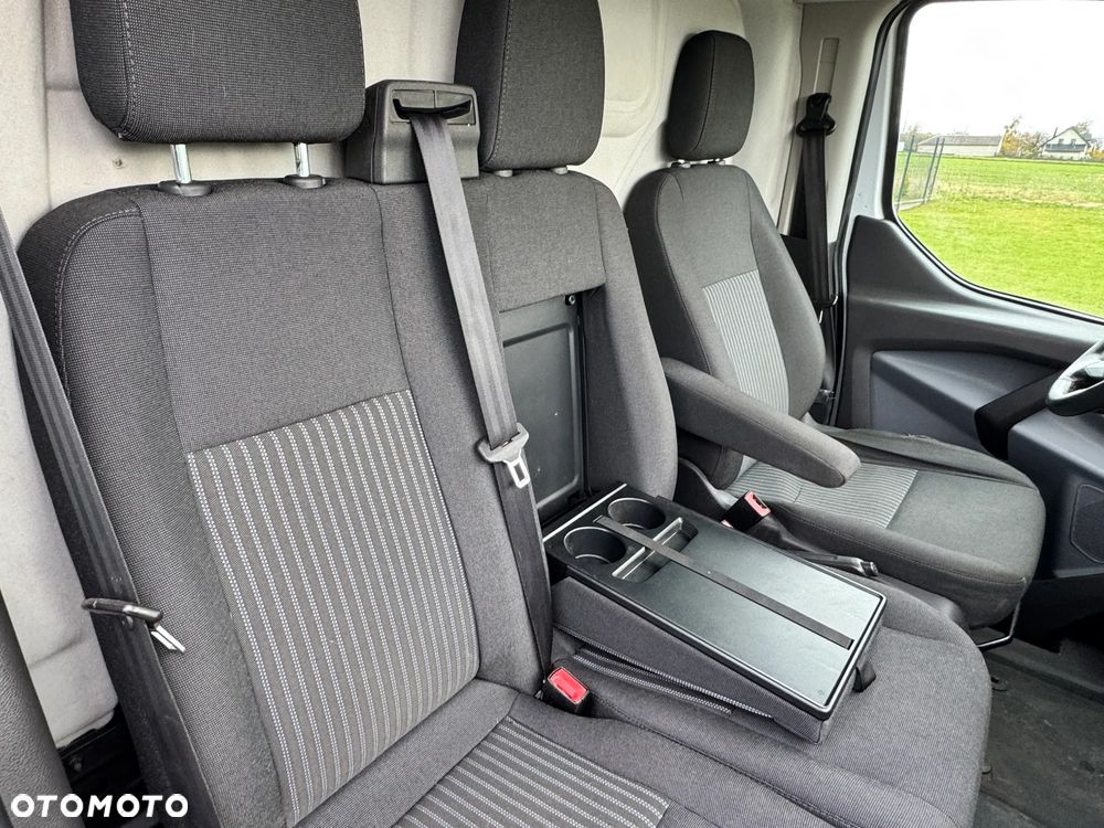 Ford Transit Custom - 14