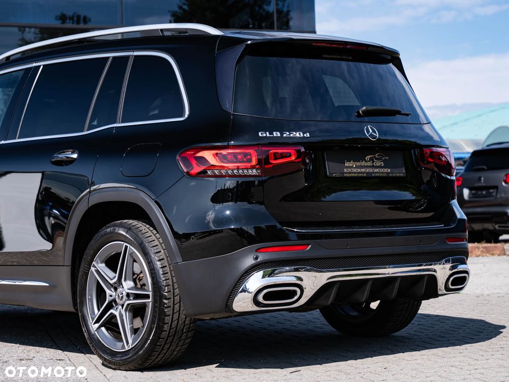 Mercedes-Benz GLB 220 d 8G-DCT AMG Line - 12