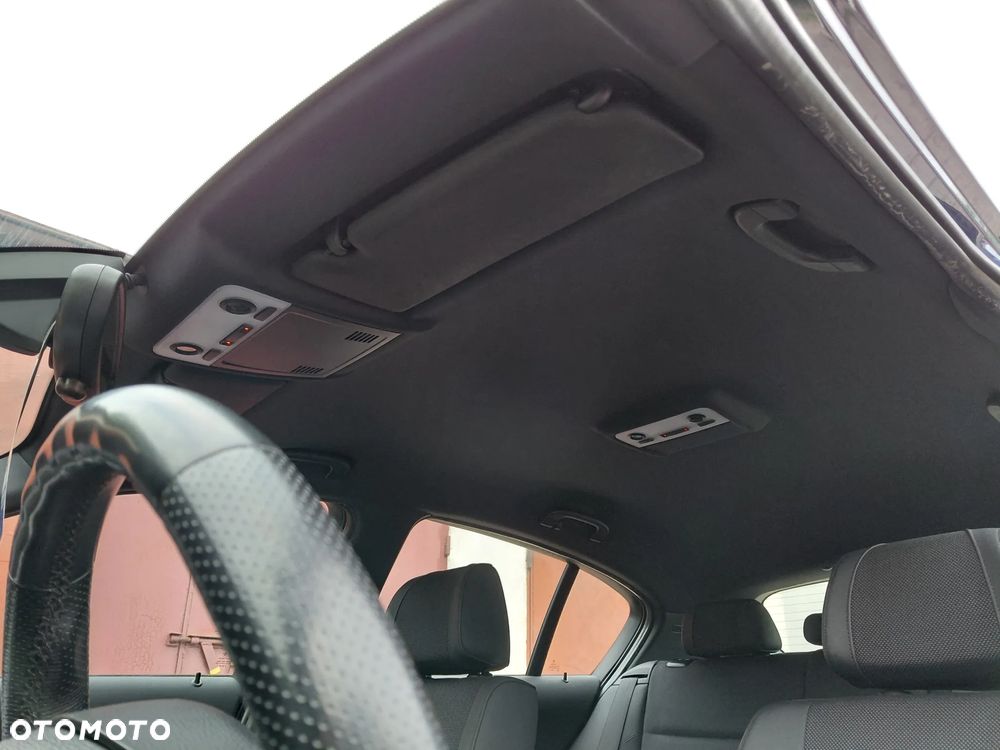 BMW Seria 1 - 9
