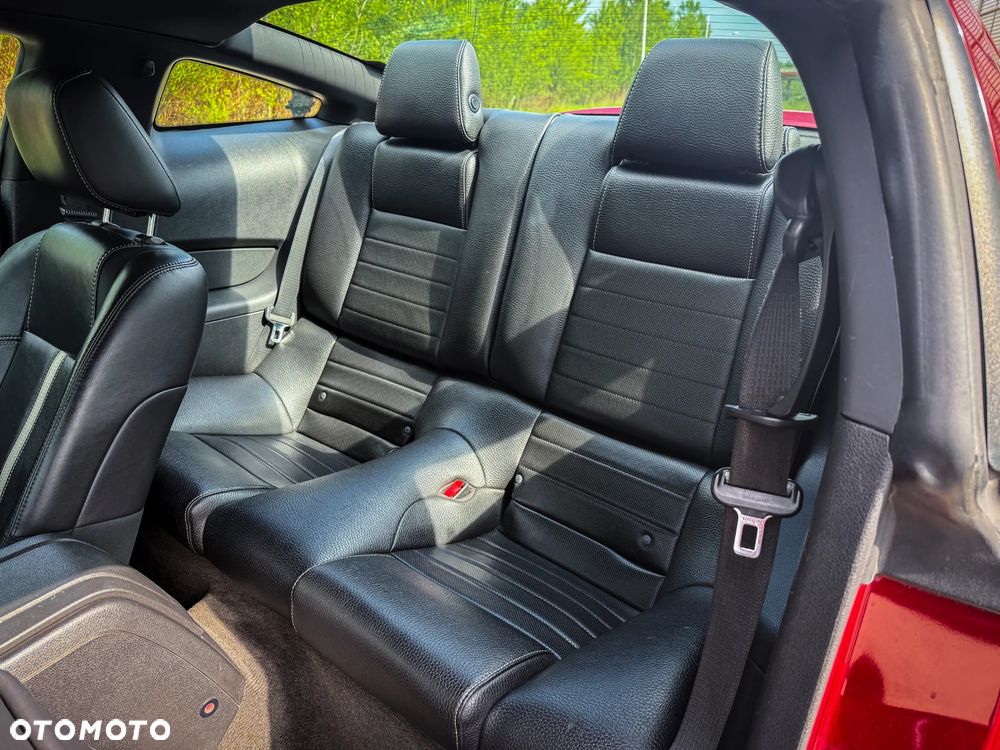 Ford Mustang 3.7 V6 Premium - 14