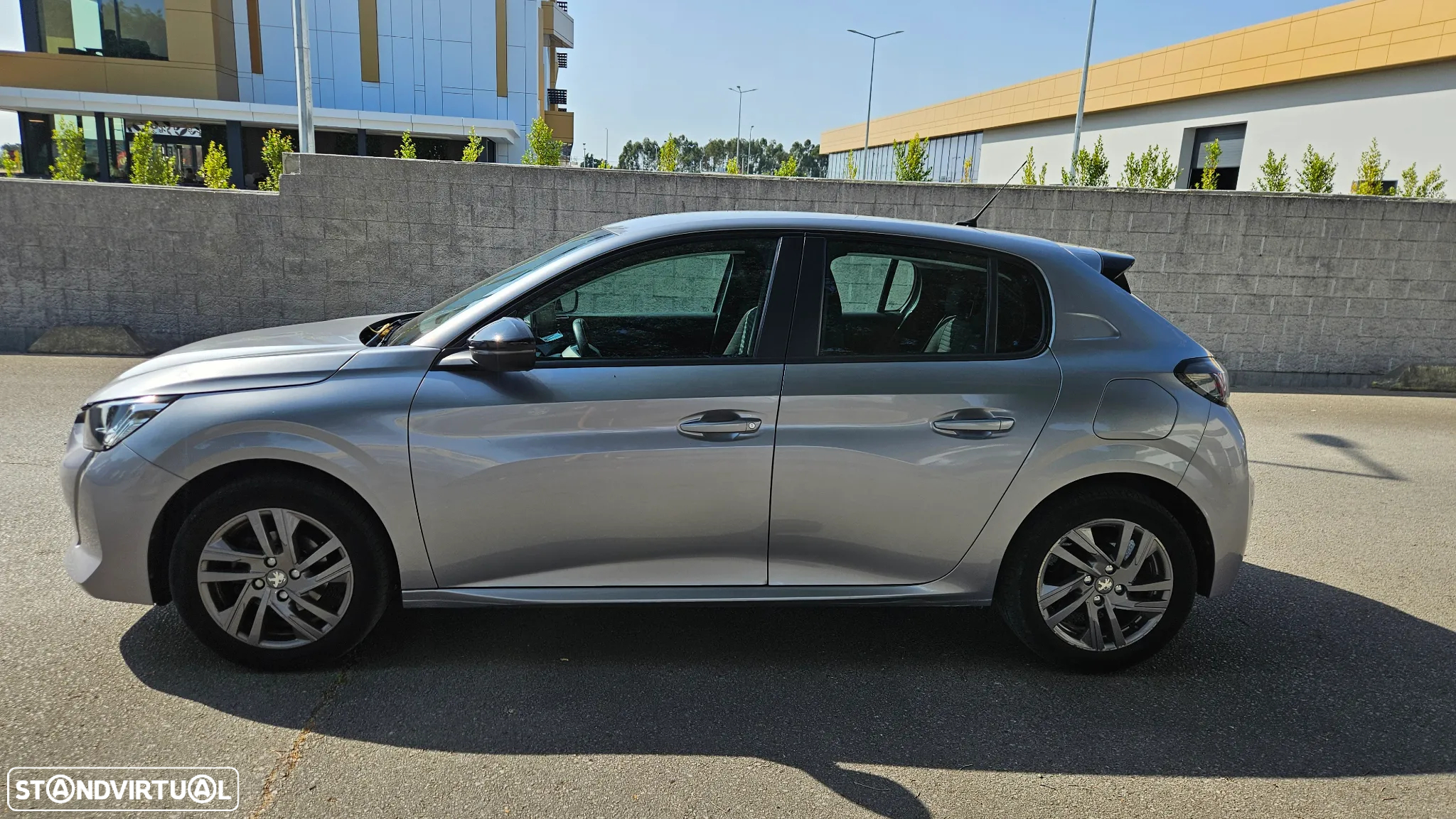 Peugeot 208 1.2 PureTech Active Pack - 3
