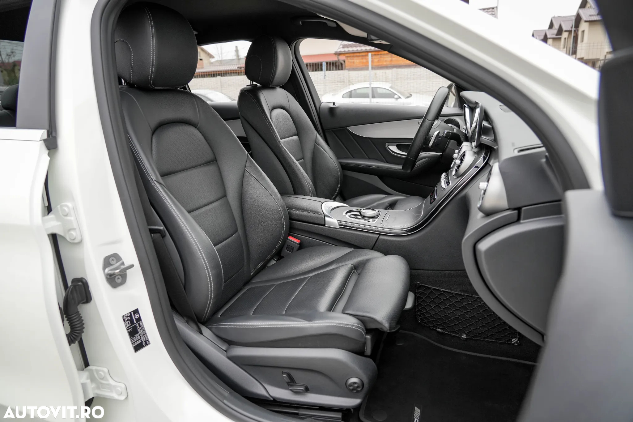 Mercedes-Benz C 200 9G-TRONIC AMG Line - 14
