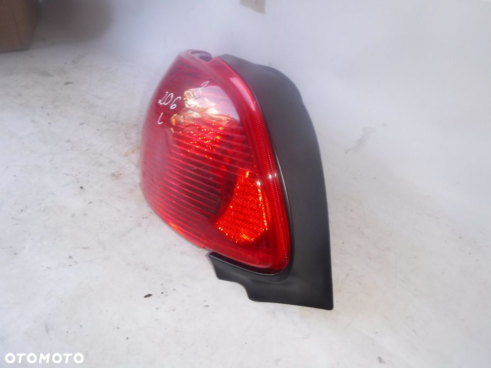 peugeot 206 lampa nowa oryginał wkład tył lewa tylna - 7