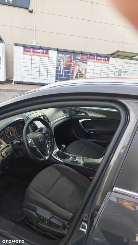 Opel Insignia - 12