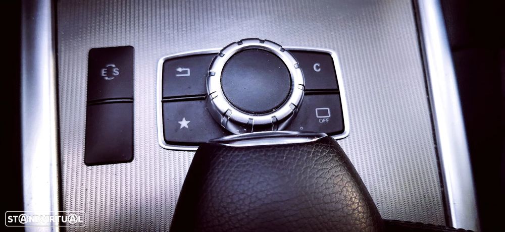 Mercedes-Benz E 250 BlueTEC 4Matic 7G-TRONIC Avantgarde - 17